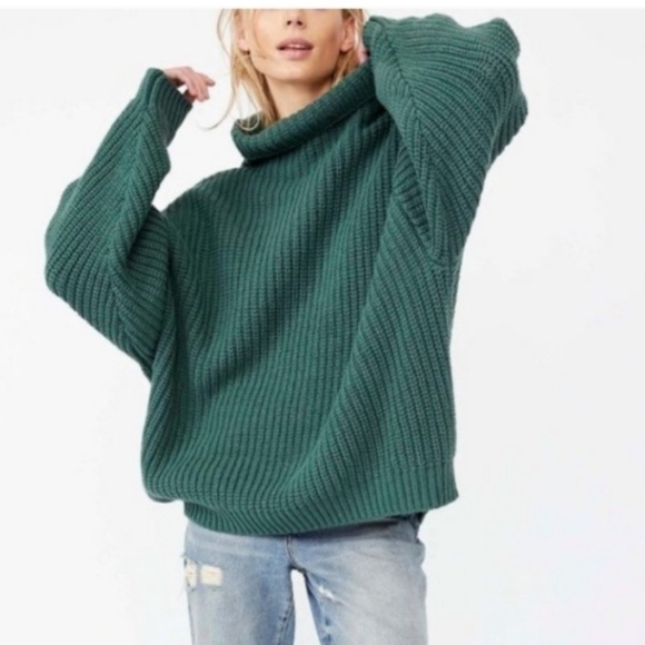 Free People Sweaters - Free People Sweater Swim Too Deep Pullover Chunky Knit Turtleneck Pine Green